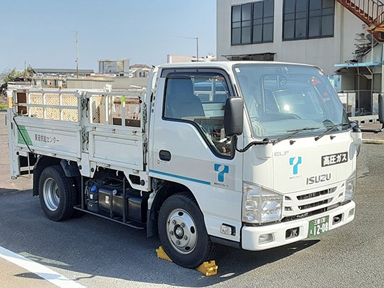 ガス配送（ボンベ）配送車